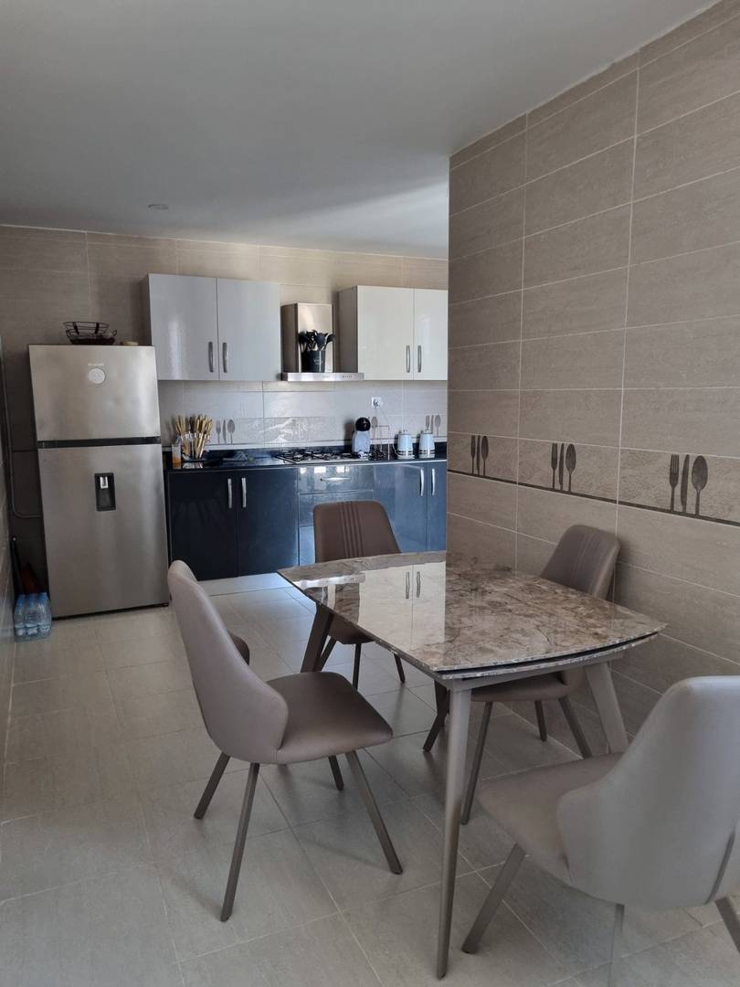 Vente un f4 cheraga