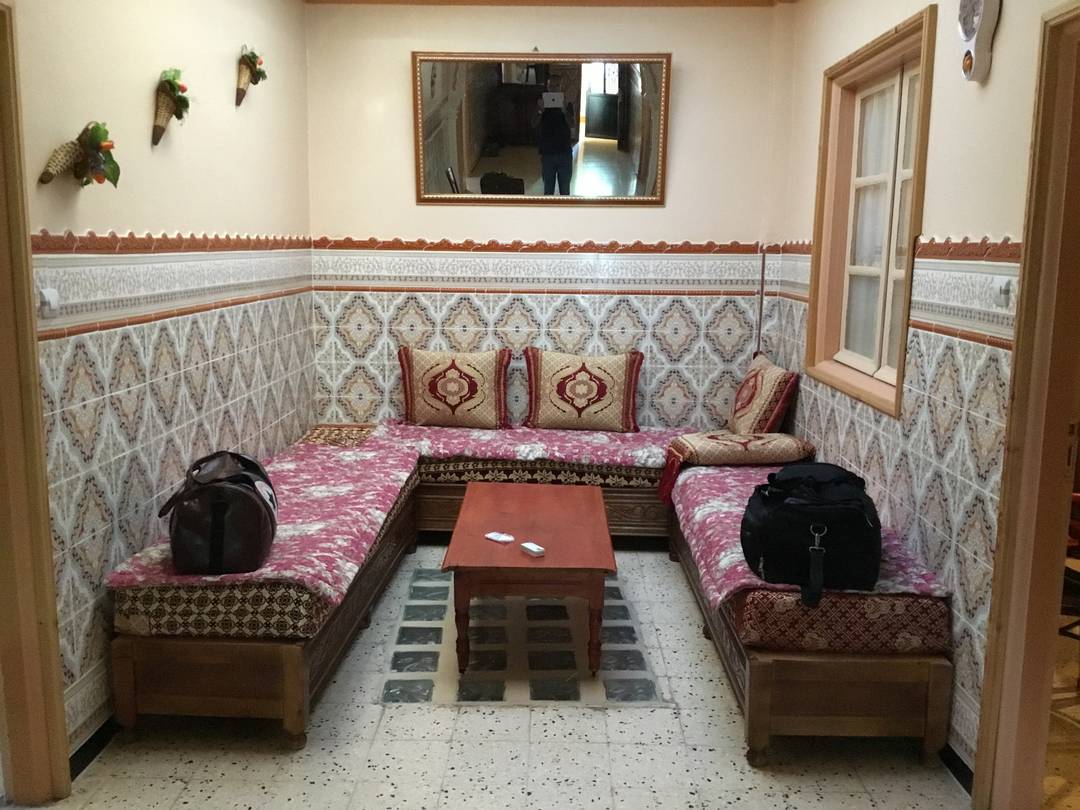 Très grande villa tout équipée à moins de 6Km du centre historique de Tlemcen