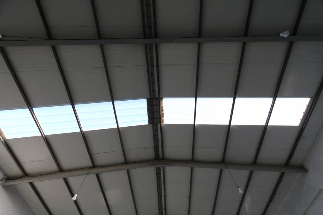 Agence loue à Ouled Ch’bel un hangar industriel de 750 M² couvert (en panneaux sandwichs)