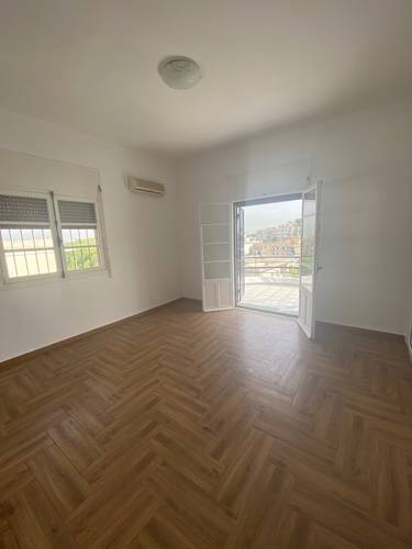 Mise en location villa avec jardin 