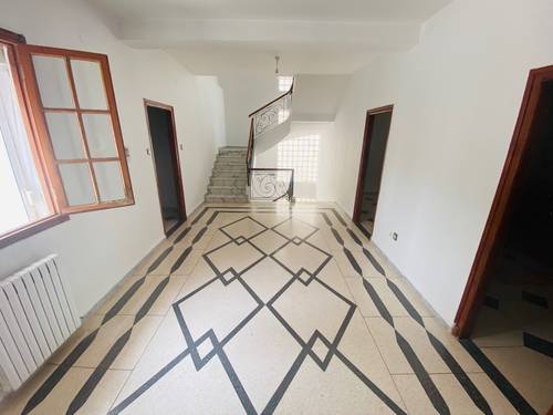 Mise en location villa pour bureaux 