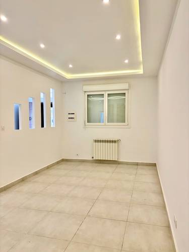 F3 spacieux et lumineux 93 m2 double façade au rez-de-chaussée d’une villa avec entrée indépendante
