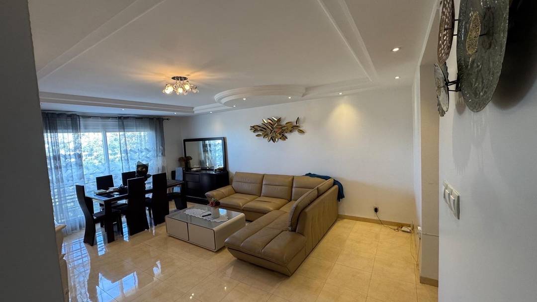 Location appartement F4 à Cheraga 