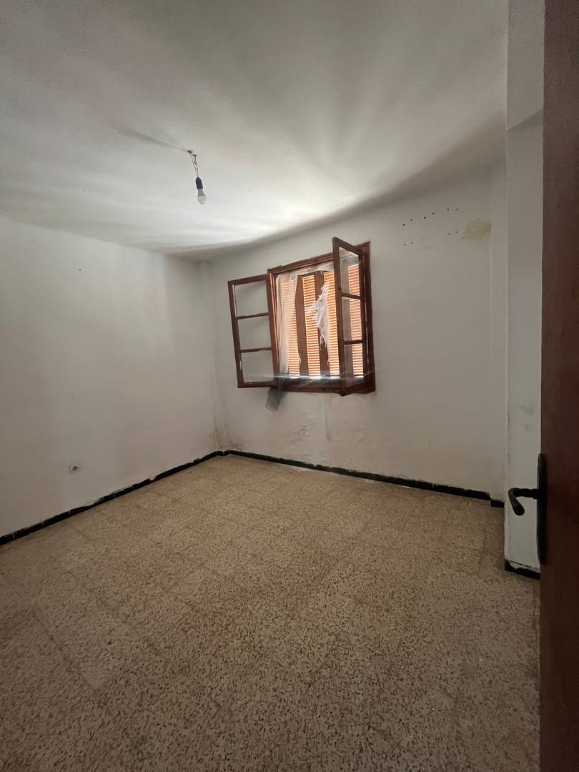  À VENDRE – APPARTEMENT F3 À NADOR للبيع شقة F3 بالناظور