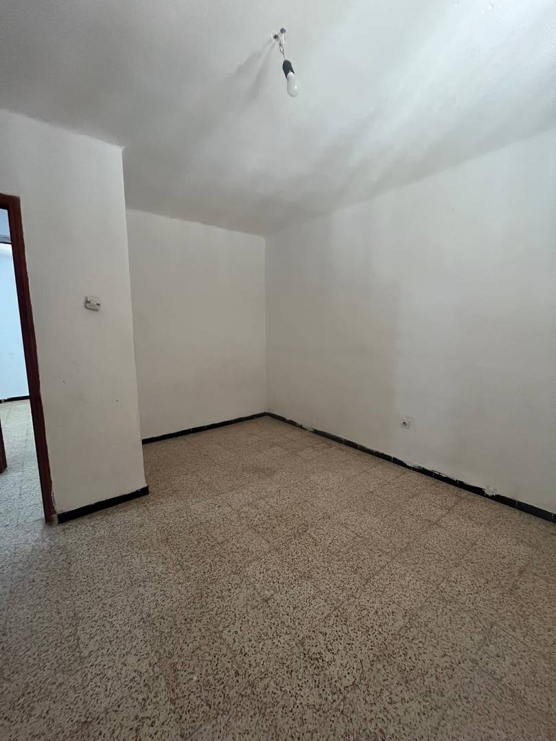  À VENDRE – APPARTEMENT F3 À NADOR للبيع شقة F3 بالناظور
