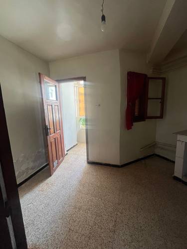  À VENDRE – APPARTEMENT F3 À NADOR للبيع شقة F3 بالناظور