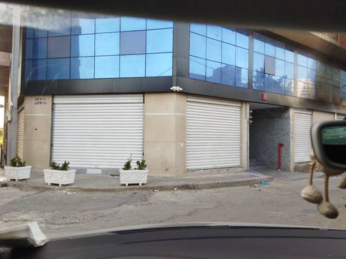 Vente local en duplex 