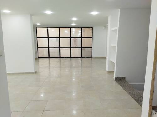 Vente local en duplex 
