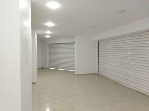 Vente local en duplex 