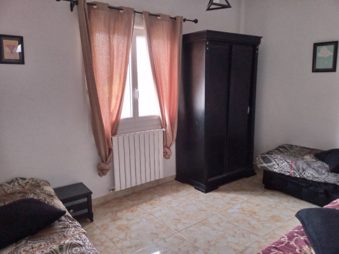 Location appartement F4 a Staoueli 