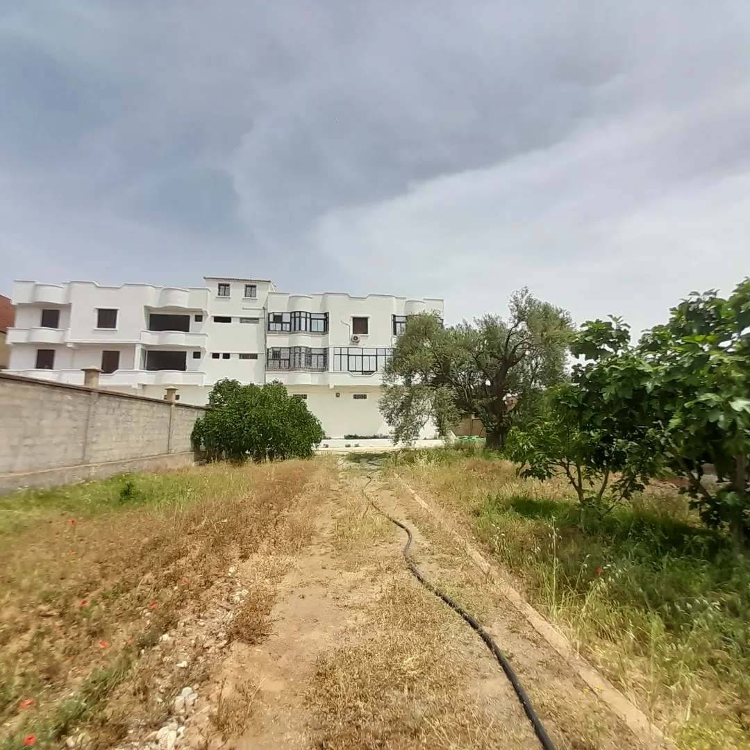 A vendre villa à Bouira- Al Adjiba