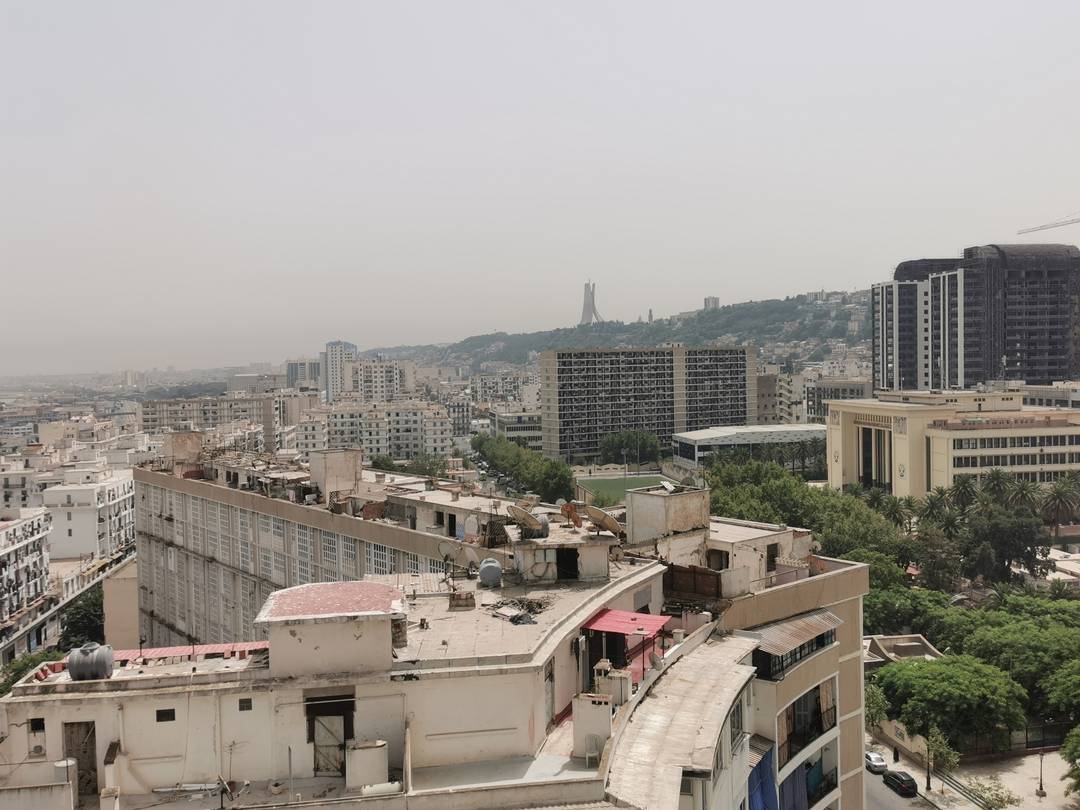 location Appartement F3 meublé et équipé par nuitée et jour