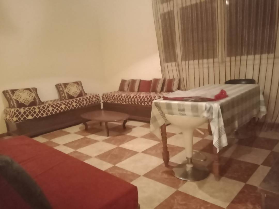 Vend F4 en plein centre ville d'Oran Avenue Loubet