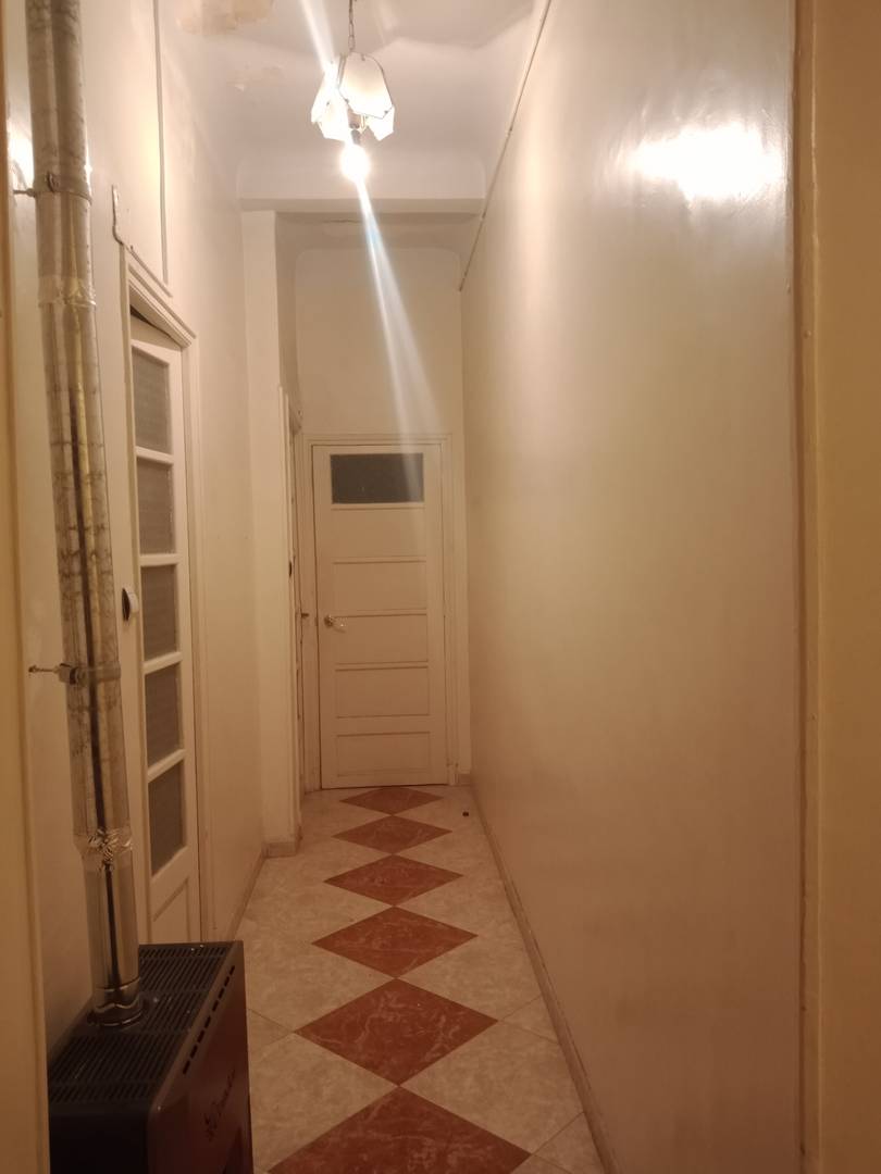 Vend F4 en plein centre ville d'Oran Avenue Loubet