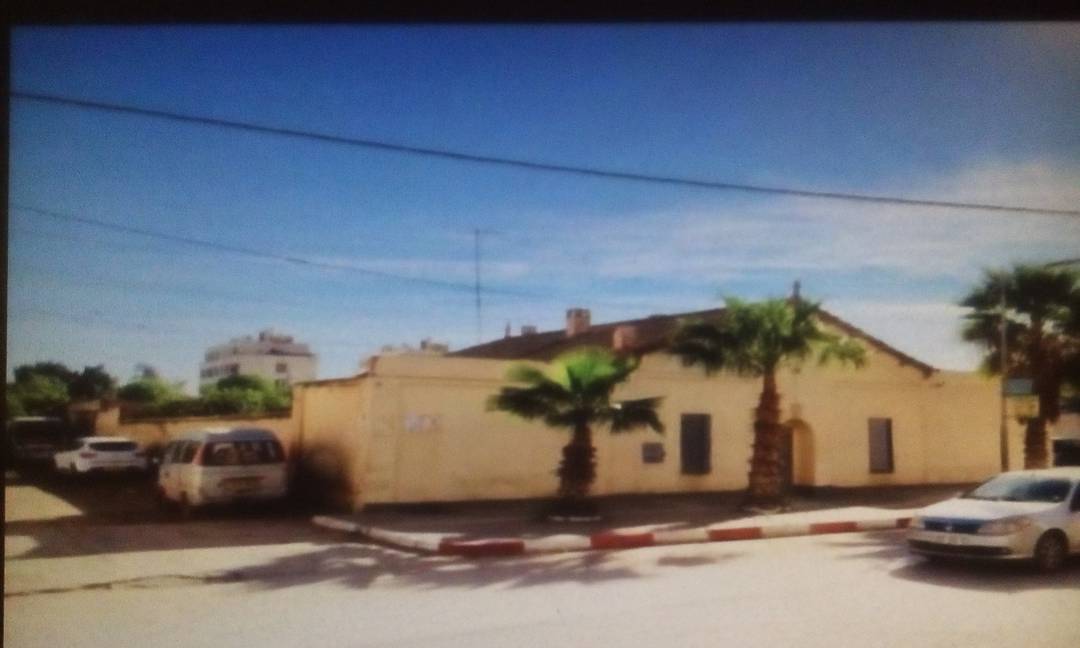 ILOT 4 COTES 602 m2 CENTRE OUED TLELAT