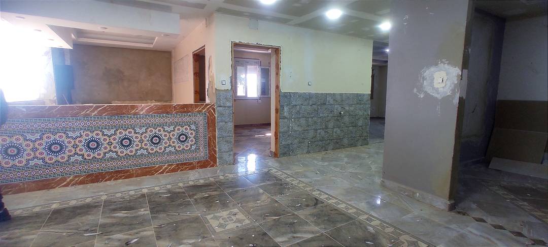 Terrain Agricole de 7500 m² avec Surface Bâtie à Sidi Khettab, Relizane – Permis de Construire Délivré !