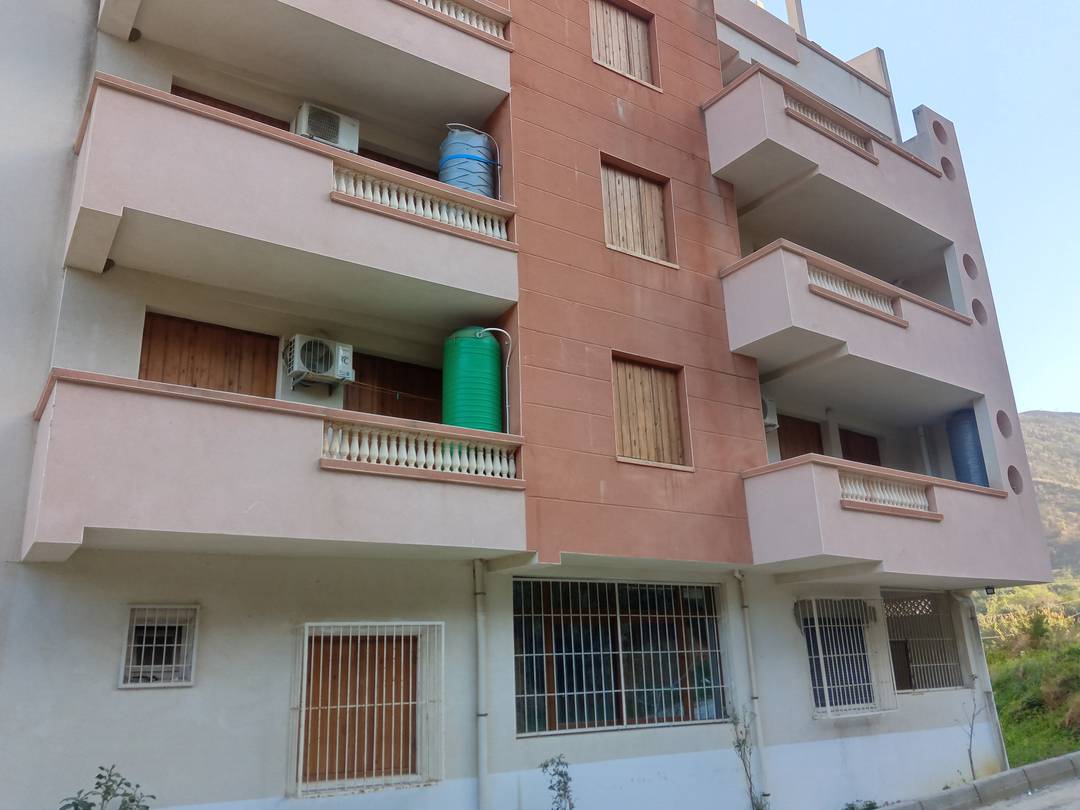 APPARTEMENT F2 PROMOTION MADAOUI A SAKET 