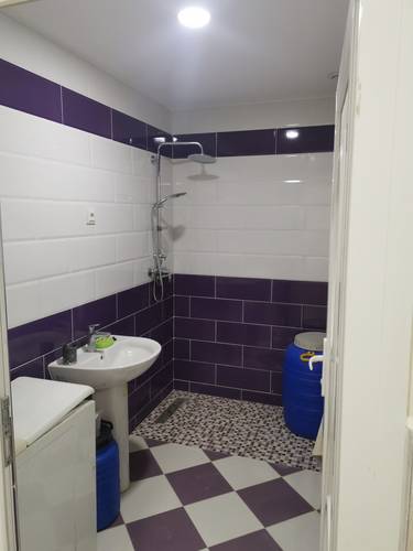  APPARTEMENT (meublé et équipé) 