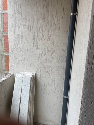 Apparemment F3 Jijel Al aouana 80m2 semi fini 