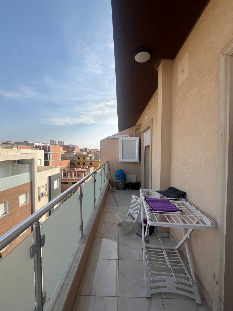 À VENDRE – SUPERBE APPARTEMENT F3 À LA RÉSIDENCE BLANCA – OUHLIMA, BOUISMAIL