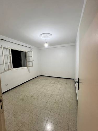 Location appartement F4 ain malha 