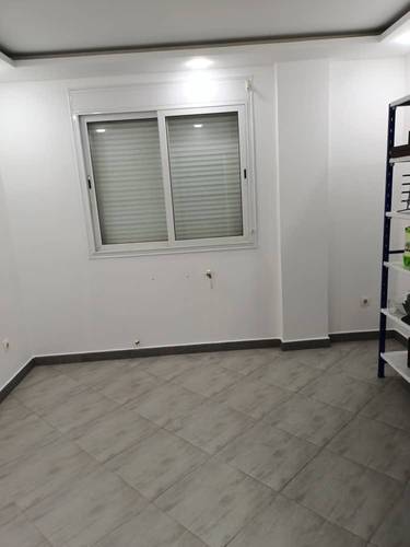 Bou Ismaïl (Tipaza) | Deux niveaux de villa à la location – À quelques pas de la plage