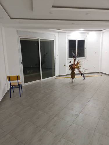 Bou Ismaïl (Tipaza) | Deux niveaux de villa à la location – À quelques pas de la plage