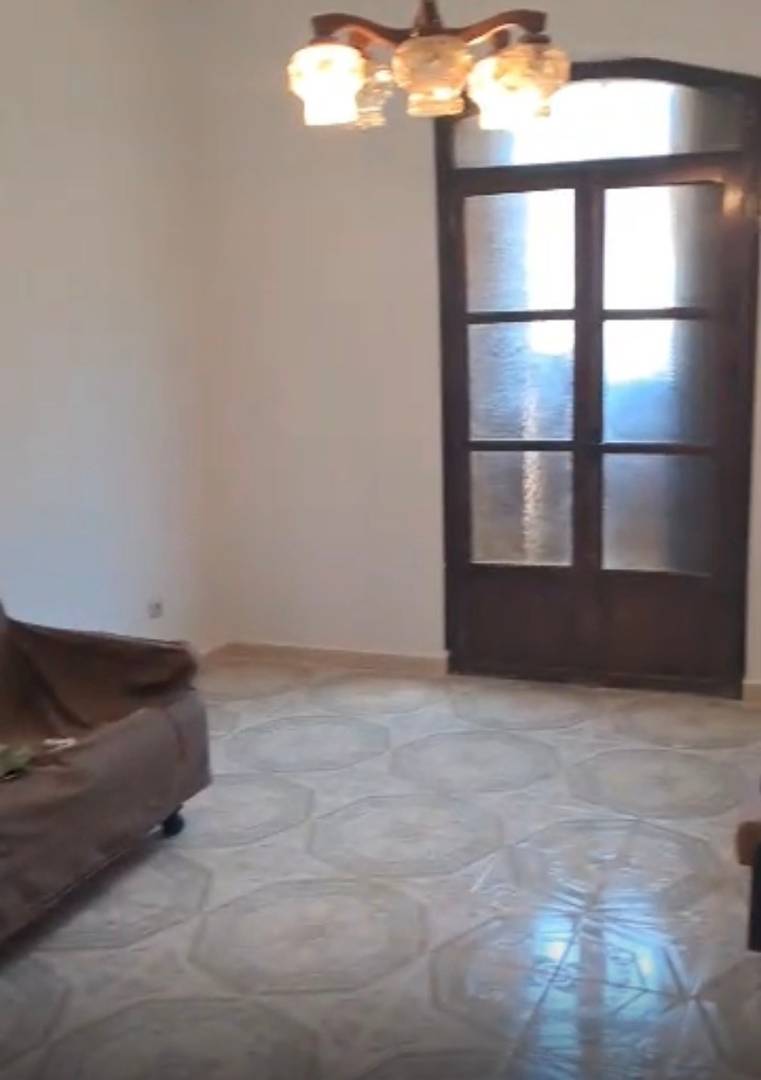 Location f4 niveau de villa a cheraga bouchaoui 3