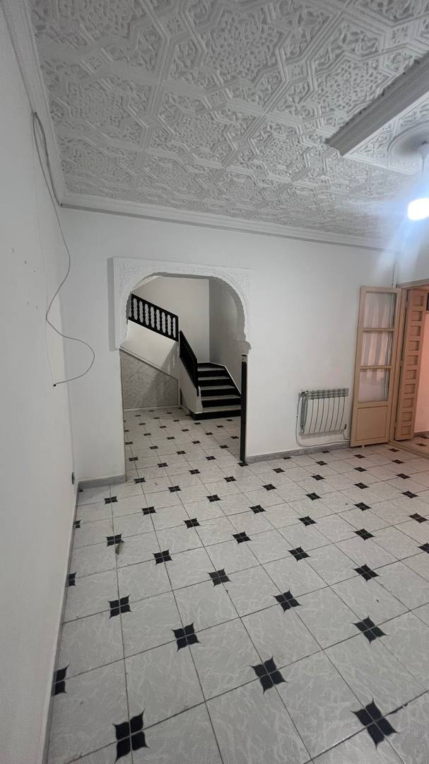 À vendre Triplex à carteaux
