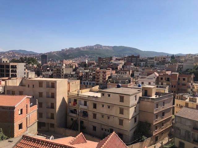 Tres belle maison a vendre a Bejaia