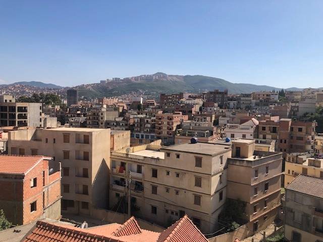 Tres belle maison a vendre a Bejaia 