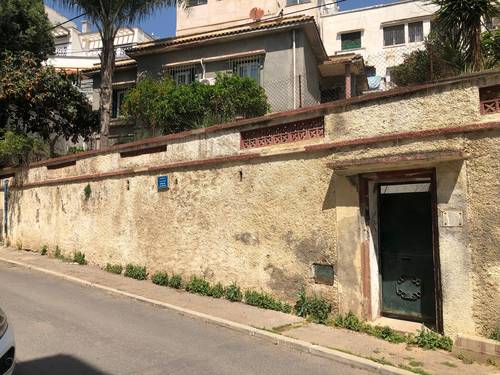 MAISON SUR IMPASSE CALME A HYDRA