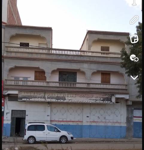 Maison et local commercial AIN MLILA