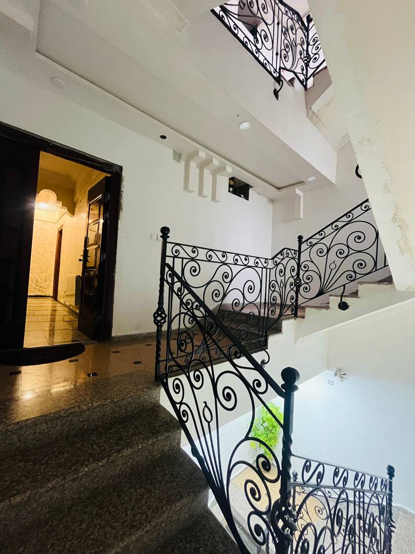 🏡 VILLA R+3 avec attique et terrasse vue sur mer À VENDRE – BOU ISMAÏL | QUARTIER LOMPARD