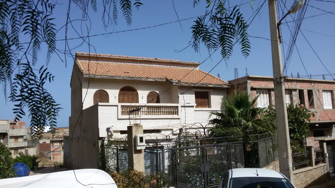 Vente Villa à Ain-el-kadi (Ténès)