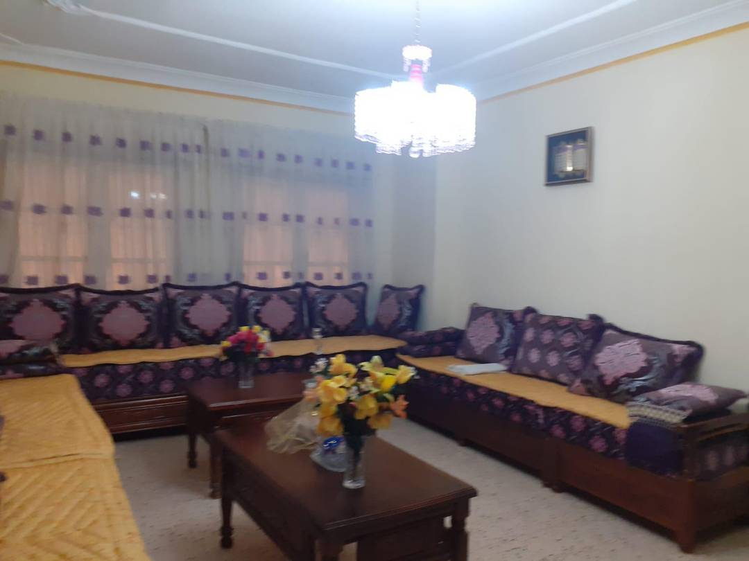 Très grande villa tout équipée à moins de 6Km du centre historique de Tlemcen