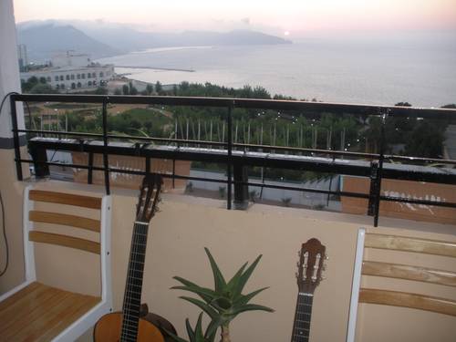 APPARTEMENT 78m2 F3 VUE SUR MER SANS VIS À VIS