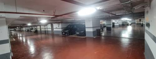 TOP : Local 60M2 avec Tous les actes en centre commercial