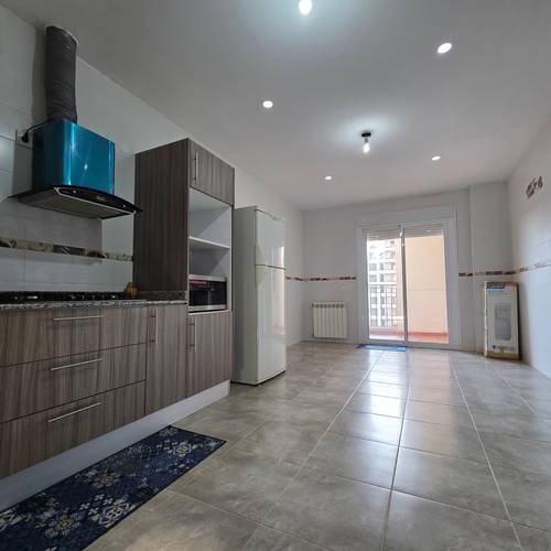 DUPLEX F4 D’EXCEPTION À COURBET (ORAN) + PLACE DE PARKING INCLUSE