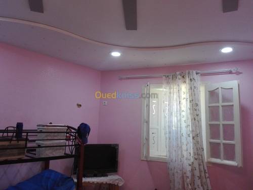 Villa 1éré étage et rez de chaussé fini .