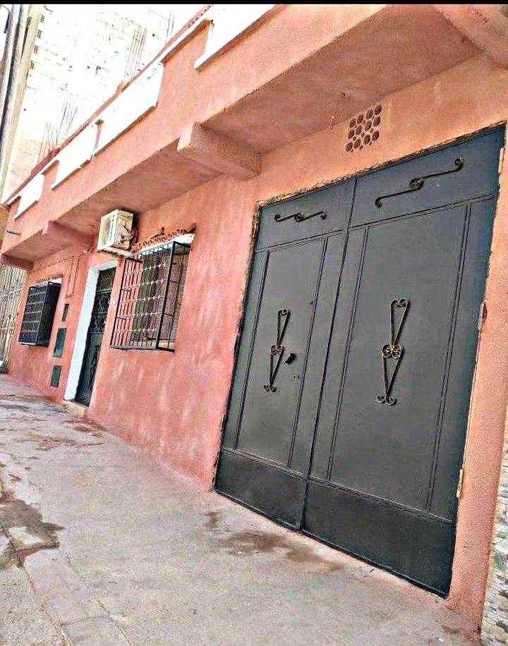 Vente un niveau de villa R