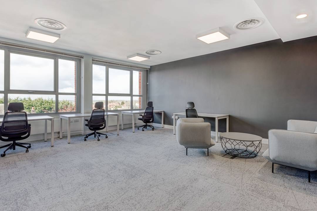 Espace de bureau privé pour 3 personnes à Algiers, Bunyan Hydra
