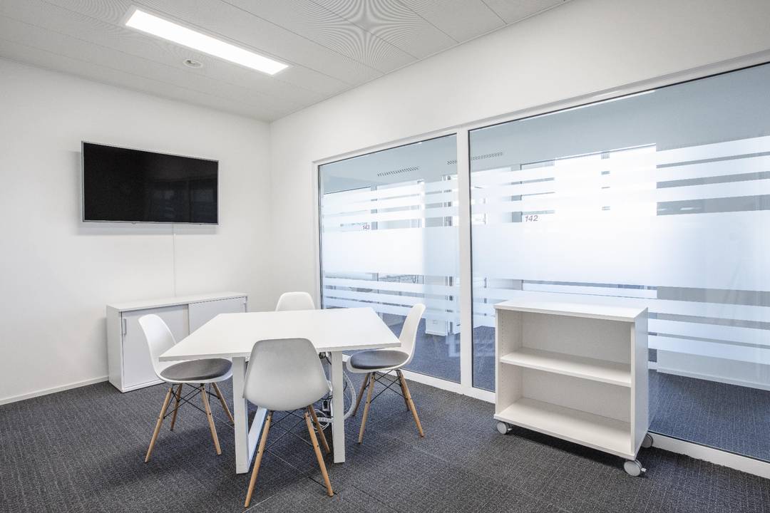 Espace de bureau privé pour 5 personnes à Algiers, Bez-Oriental Business Park
