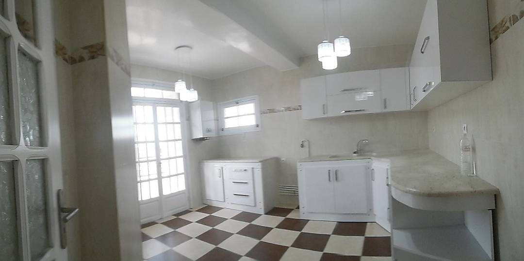 Loue appartement benaknoun