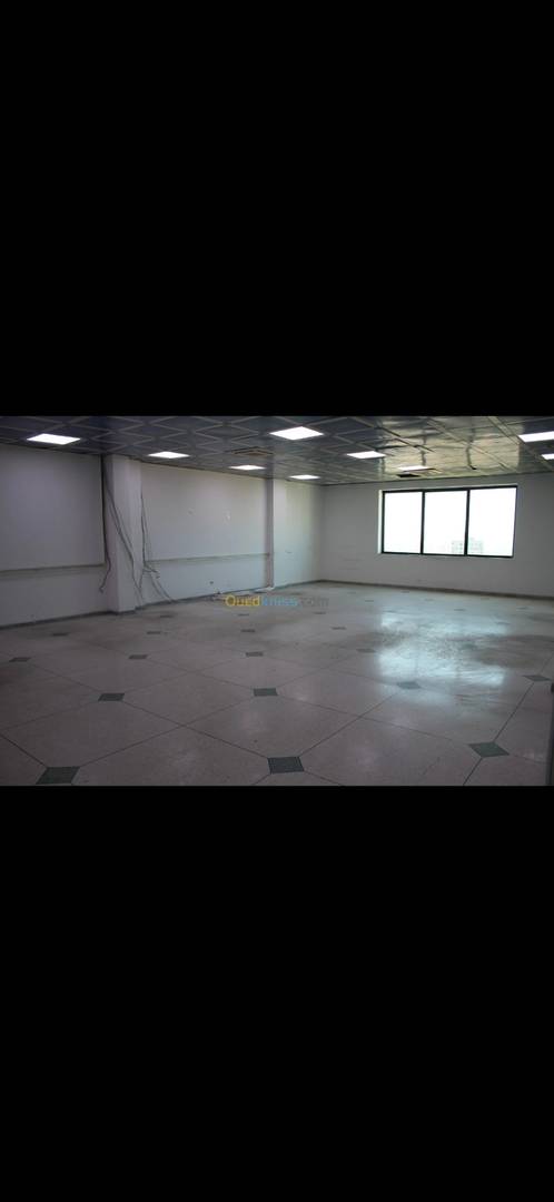 Bureau cheraga el quods immeuble des assurances (casnos)