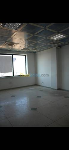 Bureau cheraga el quods immeuble des assurances (casnos)