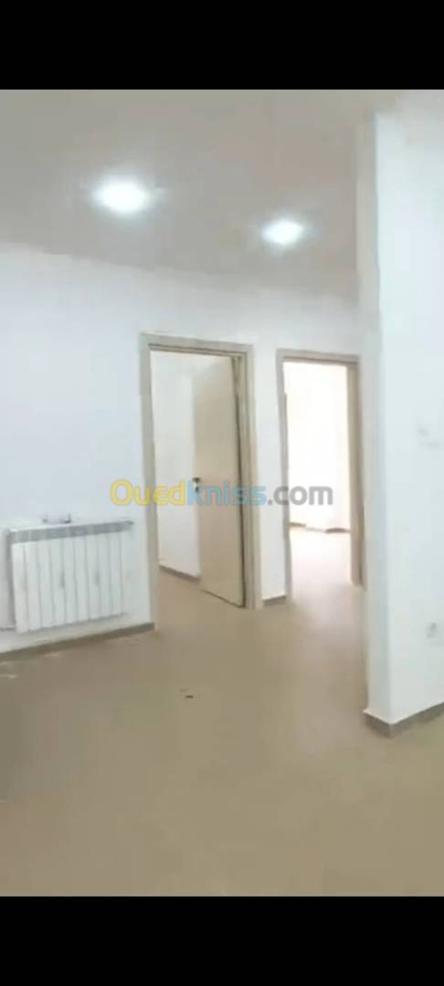 Apartment F3 a vendre birkhadem 
