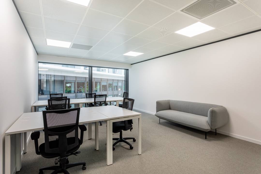 Un bureau au design remarquable pour 5 personnes à Algiers, Spaces Said Hamdine