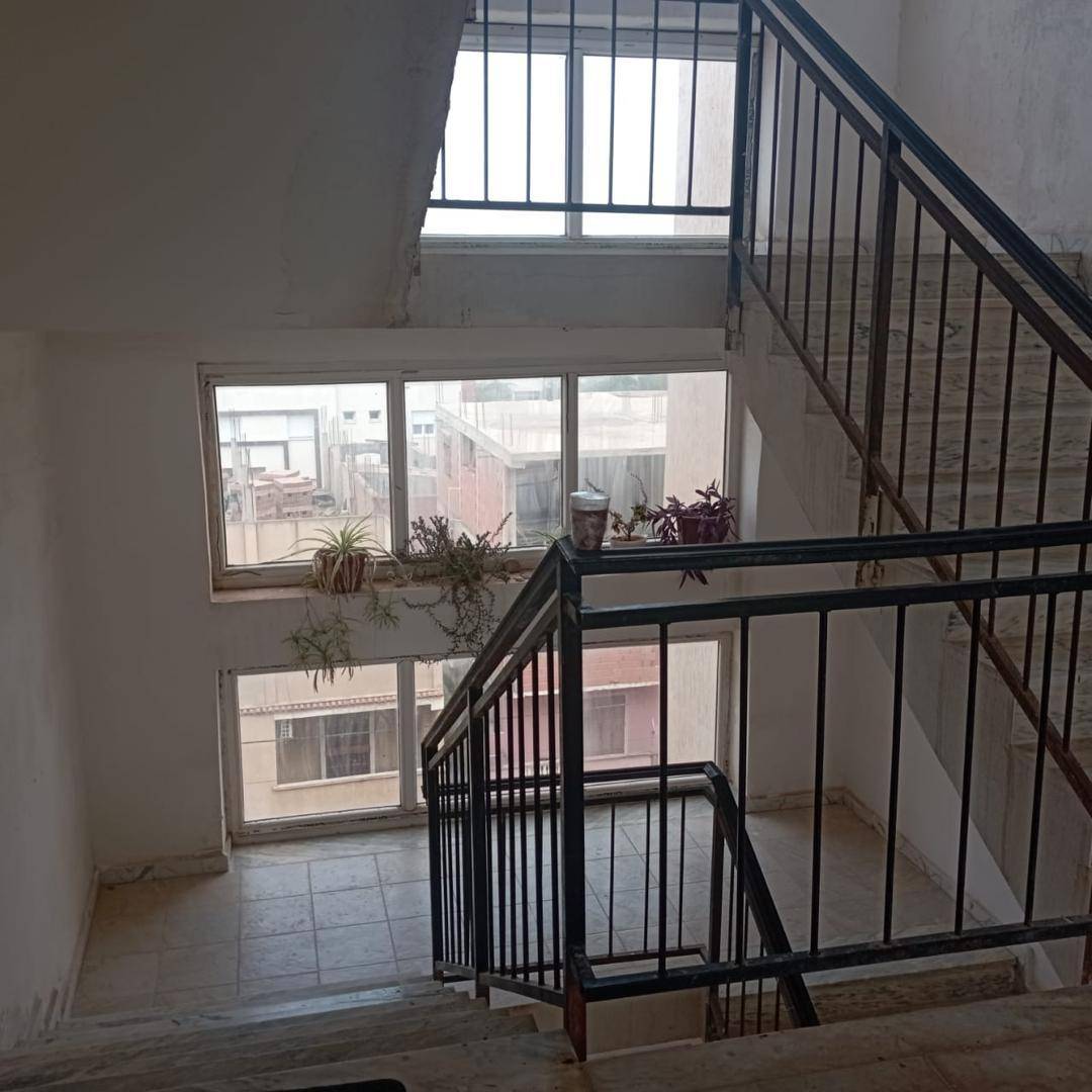 🏡 À VENDRE – APPARTEMENT F3 À LA RÉSIDENCE ESSARAYA – BOUISMAIL