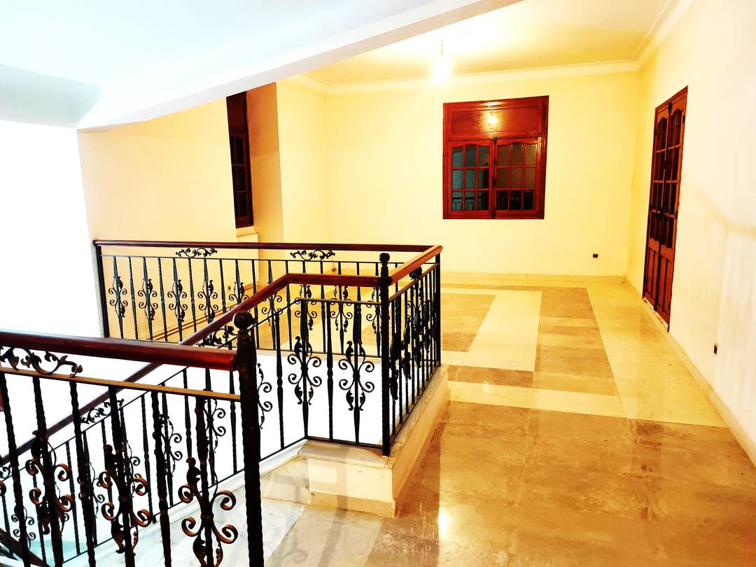 Magnifique Villa 678m² au centre ville de Blida